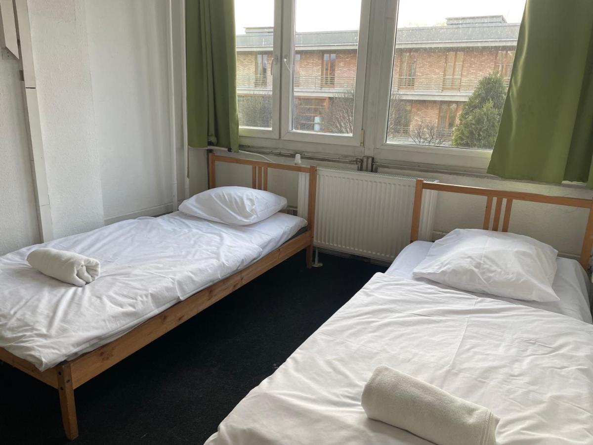 The College Group Hostel Budapest Eksteriør bilde