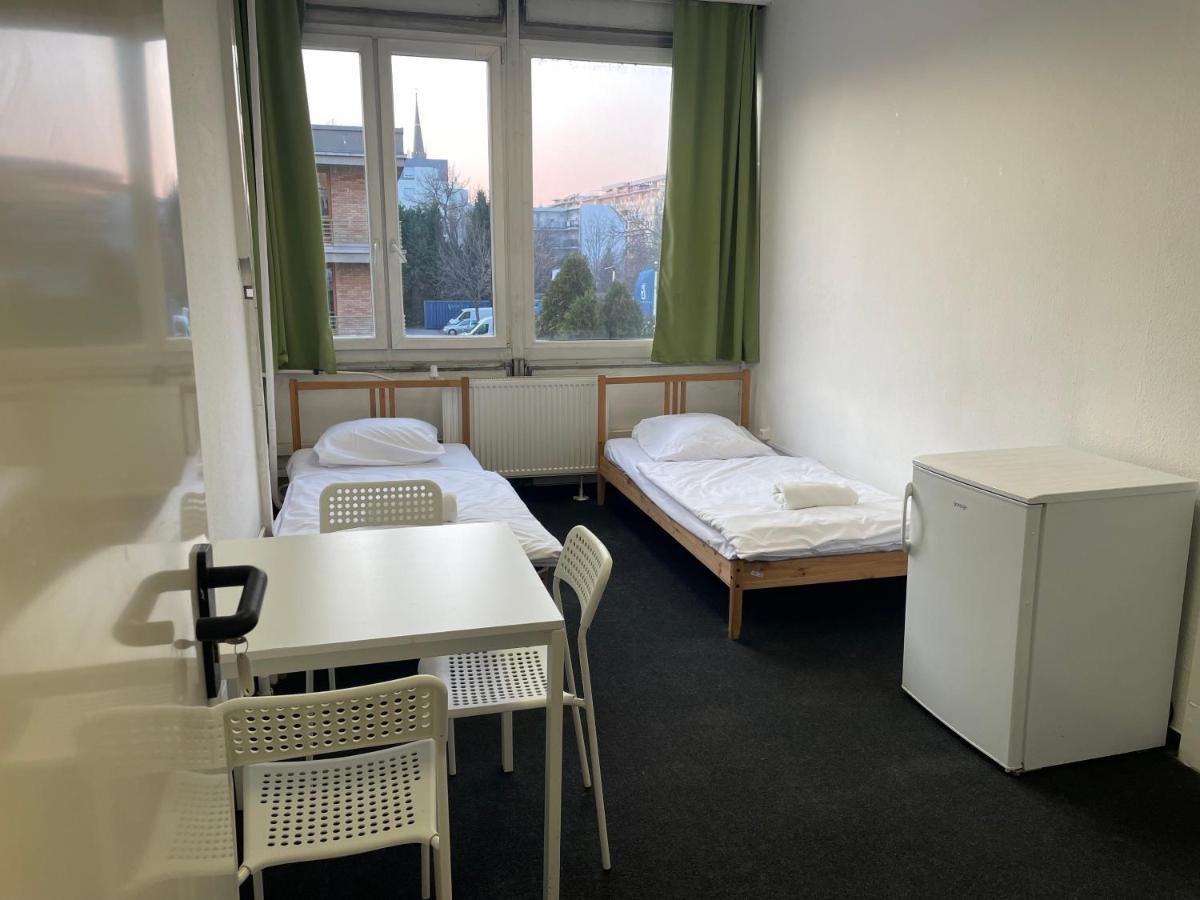 The College Group Hostel Budapest Eksteriør bilde